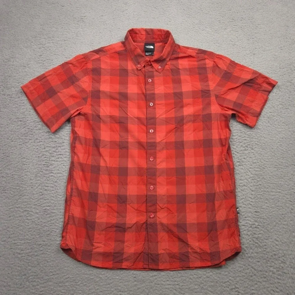 The North Face Monanock Shirt Mens Large Red Plaid Nylon Hiking Button Up